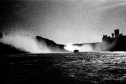Maid of the Mist 250x166.jpg